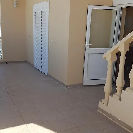4 Bedrooms Private Pool