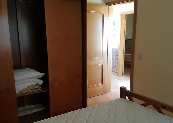 4 Bedrooms Private Pool