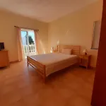 4 Bedrooms Private Pool Villa Armação de Pêra