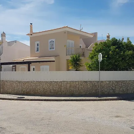 4 Bedrooms Private Pool Villa Armação de Pêra