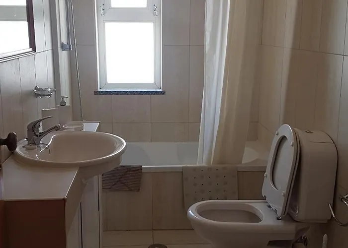 4 Bedrooms Private Pool *