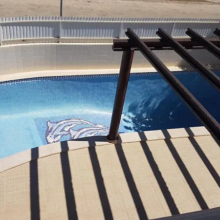 4 Bedrooms Private Pool