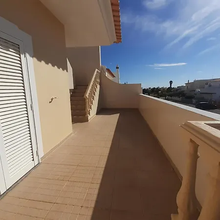4 Bedrooms Private Pool
